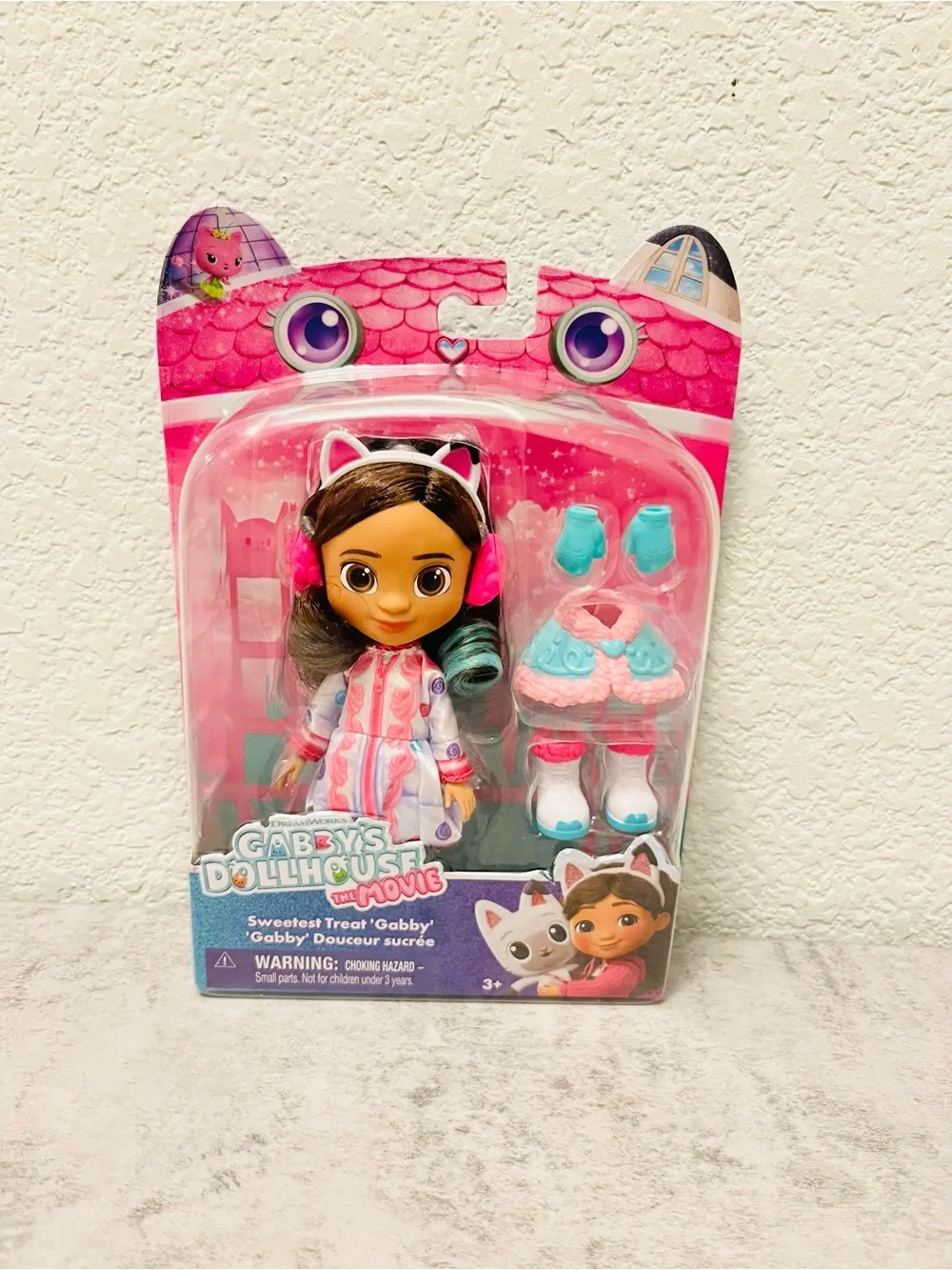 Gabby’s Dollhouse Sweetest The Movie Gabby Doll with Outfit - Pink & Teal